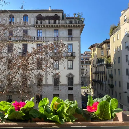 Paeninsula, La Tua Casa In Porta Venezia Apartment *